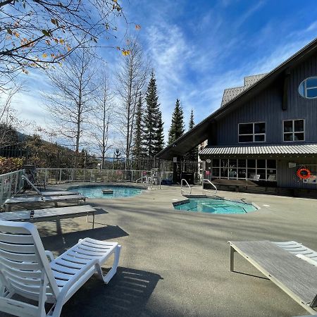Best Ski In Ski Out Condo At Уистлер Экстерьер фото